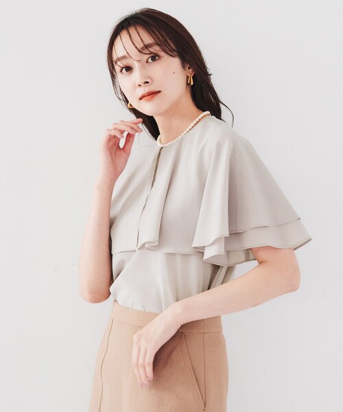 【セール】【二の腕カバー/パウダータッチ】ケープデザインブラウス（シャツ/ブラウス）｜UNTITLED（アンタイトル）