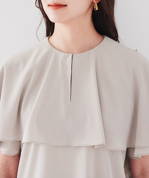 【セール】【二の腕カバー/パウダータッチ】ケープデザインブラウス（シャツ/ブラウス）｜UNTITLED（アンタイトル）