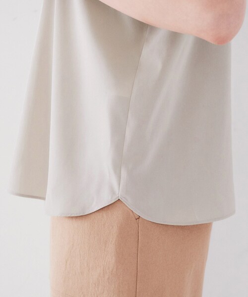 【セール】【二の腕カバー/パウダータッチ】ケープデザインブラウス（シャツ/ブラウス）｜UNTITLED（アンタイトル）