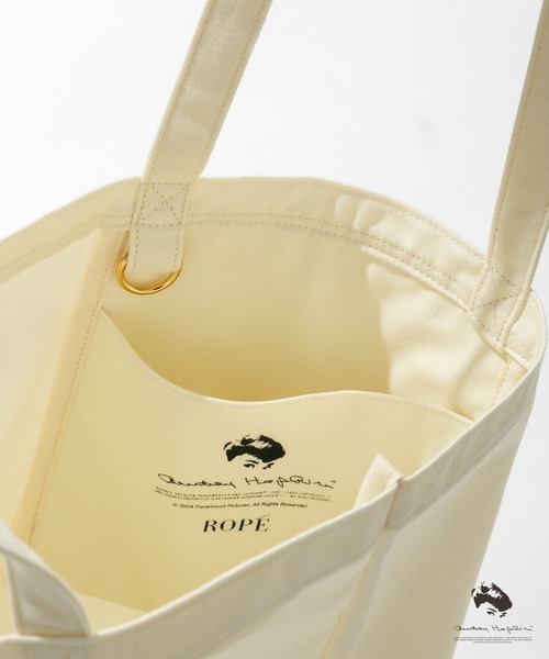 ROPE'(ロペ)の「【AUDREY HEPBURN COLLECTION BY JUN】プリントトートバッグ(トートバッグ・レディース・ホワイト系その他/ホワイト系その他2/ホワイト系その他3・FREE)」の7枚目の写真