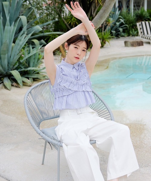 SWINGLE（スウィングル）の「ノースリーブシャツ×ビスチェセットブラウス（シャツ/ブラウス・レディース・ブルー系その他4/グレー系その他4/ブラック・FREE）」の12枚目の写真