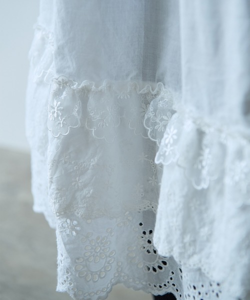 bulle de savon（ビュルデサボン）の「△3ren lace 2wayギャザースカート（スカート・レディース・ブラック/ホワイト・FREE）」の7枚目の写真