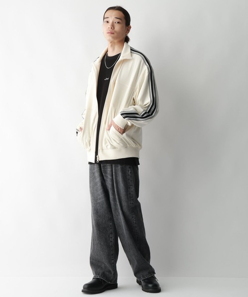 RAGEBLUE(レイジブルー)の「サイドライン/ベロアトラックジャケット(ブルゾン・メンズ・ブラック/ワインレッド/ネイビー/オフホワイト・SMALL/MEDIUM/LARGE)」の5枚目の写真