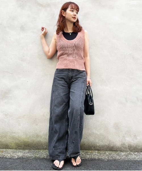 DOUBLE NAME(ダブルネーム)の「モヘアタッチシアーニットベスト(ニット/セーター・レディース・ピンク/スミクロ/ブルー/オフホワイト・FREE)」の18枚目の写真