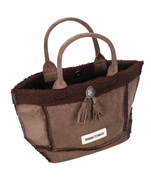 Minnetonka(ミネトンカ)の「【MINNETONKA/ミネトンカ】BOA HANDBAG ボアハンドバッグ(ハンドバッグ・レディース・ブラウン/グレー/アイボリー・FREE)」の9枚目の写真