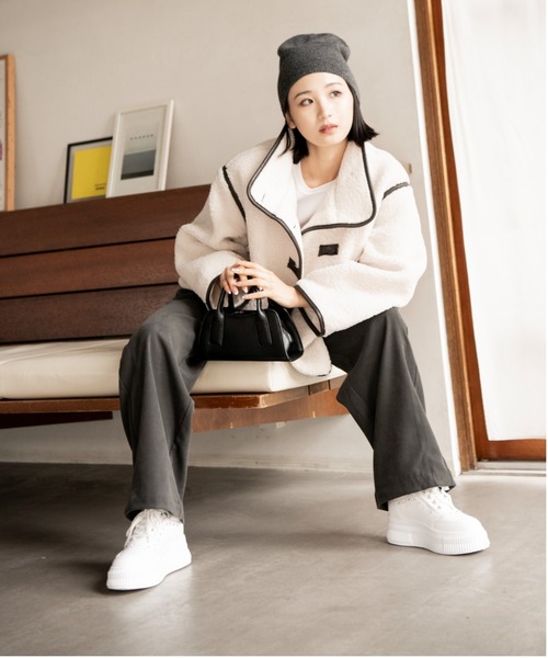 R&E（アールアンドイー）の「【R&E】ビジューデコレイト厚底スニーカー（スニーカー・レディース・ホワイト/ブラック・M/L/LL/S）」の15枚目の写真