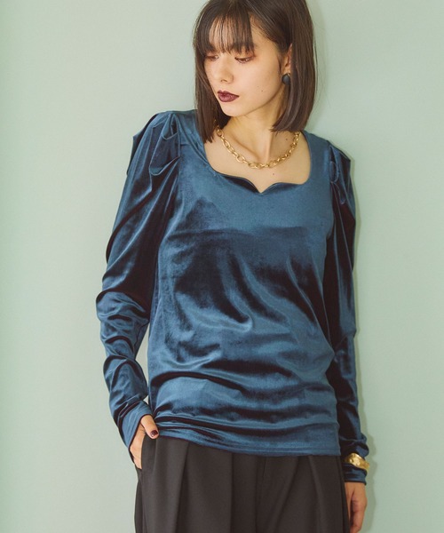 ELLEgirl（エルガール）の「配色ベロアパフスリーブトップス（Tシャツ/カットソー・レディース・ネイビー/ピンク・FREE）」の3枚目の写真