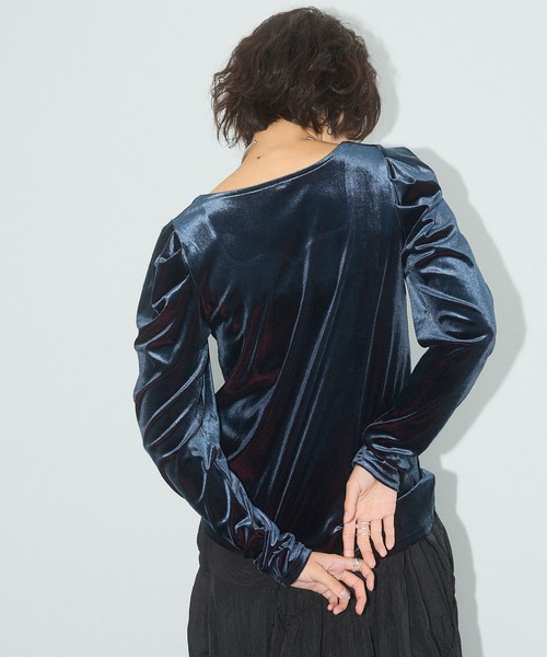 ELLEgirl（エルガール）の「配色ベロアパフスリーブトップス（Tシャツ/カットソー・レディース・ネイビー/ピンク・FREE）」の21枚目の写真