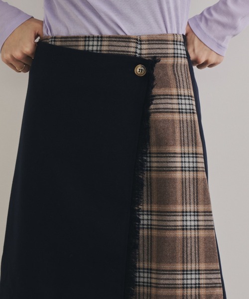 Unitage（ユニテージ）の「チェックコンビラップスカート（スカート・レディース・オレンジ/ブルー/ダークブラウン/ネイビー・FREE）」の10枚目の写真