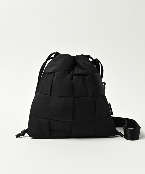 ADAM PATEK(アダムパテック)の「【ADAMPATEK/アダムパテック】braided polyester drawstring bag / 編み込みナイロン巾着バッグ(ハンドバッグ・レディース・ブラック/グレー・F)」の2枚目の写真