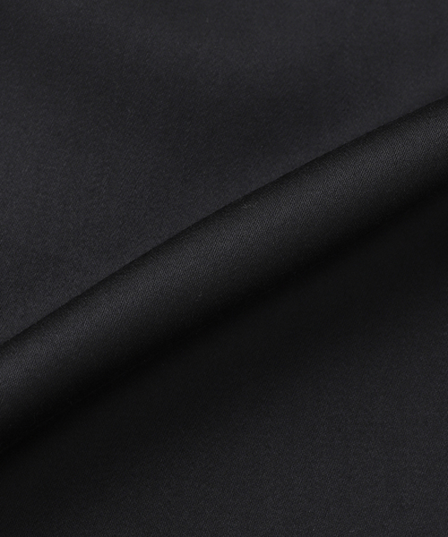 markaware(マーカウェア)の「MARKAWARE (マーカウェア) TRIPLE PLEATED WIDE TROUSERS A24C13PT02C(スラックス・メンズ・ブラック・1/2/4)」の4枚目の写真
