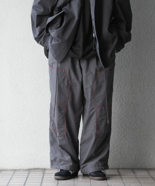 SENSE OF PLACE by URBAN RESEARCH（センスオブプレイスバイアーバンリサーチ）の「ツートーンダブルニーパンツ（その他パンツ・メンズ・ブラック/チャコールグレー・MEDIUM/LARGE）」の10枚目の写真