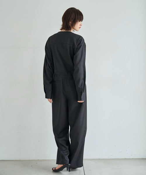 meilmada（メイルマダ）の「ノーカラージャンプスーツ（つなぎ