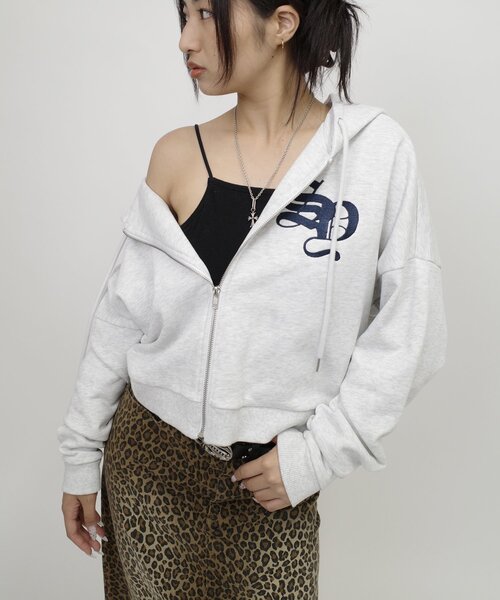 WHO'S WHO gallery（フーズフーギャラリー）の「【SLOPPY/スロッピー】刺繍ロゴジップパーカー（パーカー・レディース・グレー/チャコールグレー/ネイビー/ライトグレー・FREE）」の7枚目の写真