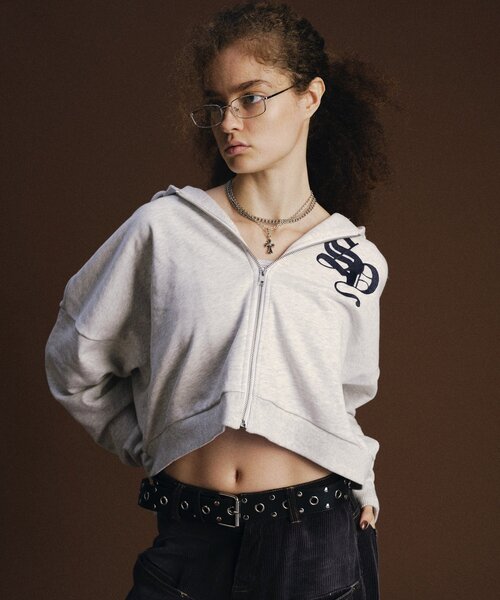 WHO'S WHO gallery（フーズフーギャラリー）の「【SLOPPY/スロッピー】刺繍ロゴジップパーカー（パーカー・レディース・グレー/チャコールグレー/ネイビー/ライトグレー・FREE）」の10枚目の写真