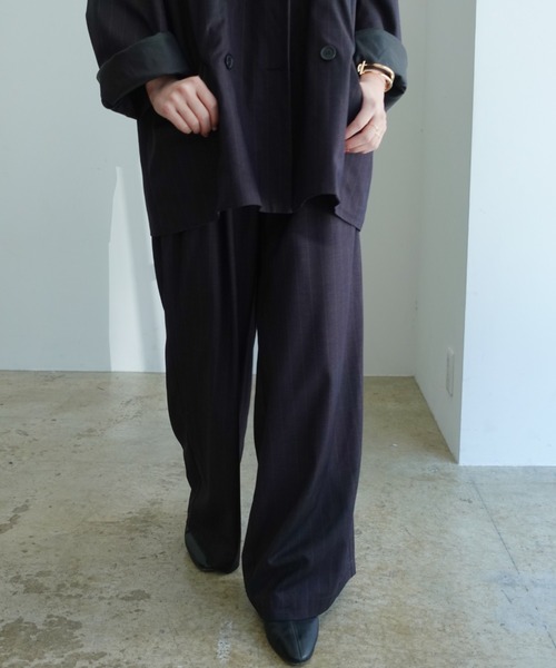 INTER FACTORY（インターファクトリー）の「はなのきえり - ルーズピンストライプスラックスパンツ made in INTERFACTORY（スラックス・レディース・ネイビー/グレー・MEDIUM/SMALL）」の10枚目の写真