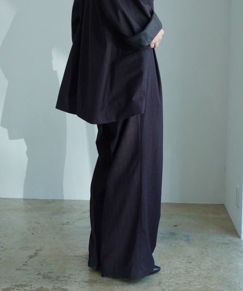 INTER FACTORY（インターファクトリー）の「はなのきえり - ルーズピンストライプスラックスパンツ made in INTERFACTORY（スラックス・レディース・ネイビー/グレー・MEDIUM/SMALL）」の13枚目の写真