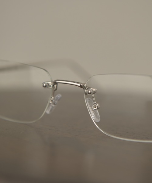 MERLOT（メルロー）の「【UVカット】【ノーズパッド付き】リムレスメガネ（メガネ・レディース・シルバー/ゴールド・FREE）」の6枚目の写真