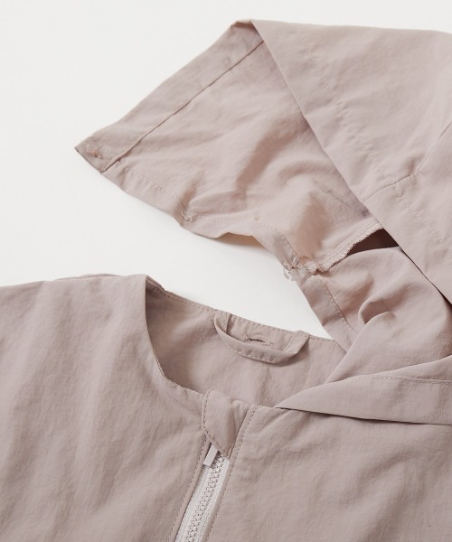 devirock(デビロック)の「撥水 ナイロン フードが取り外せる フリル ウインドブレーカー(ナイロンジャケット・キッズ・アイボリー/ピンクベージュ/スミクロ・100cm/110cm/120cm/130cm/140cm/150cm/160cm)」の13枚目の写真