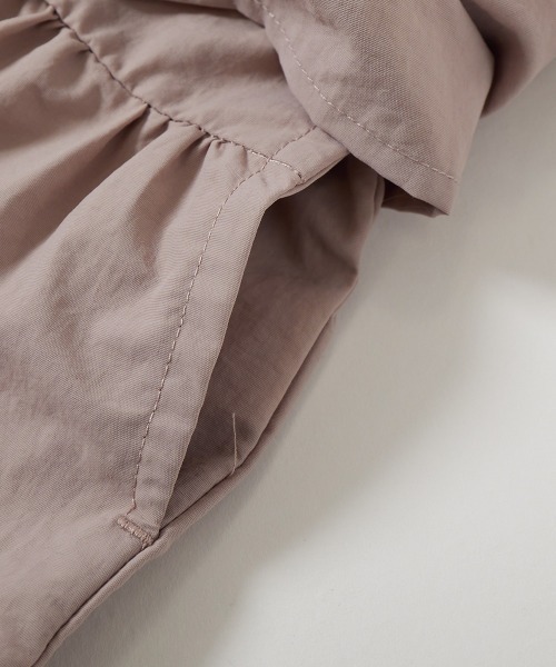 devirock(デビロック)の「撥水 ナイロン フードが取り外せる フリル ウインドブレーカー(ナイロンジャケット・キッズ・アイボリー/ピンクベージュ/スミクロ・100cm/110cm/120cm/130cm/140cm/150cm/160cm)」の9枚目の写真