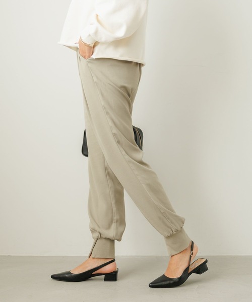 pois ポワ　サテンジョガーパンツ　ベージュ pois ポワ】サテンジョガーパンツ（ベージュ）