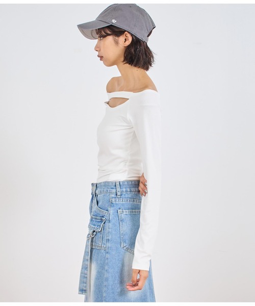 ANAP(アナップ)の「オフショルインナートップス(Tシャツ/カットソー・レディース・グレー/ブラック/ホワイト・FREE)」の7枚目の写真