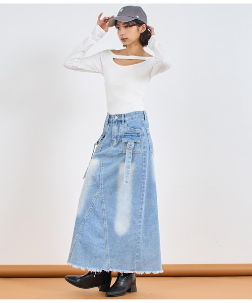 ANAP(アナップ)の「オフショルインナートップス(Tシャツ/カットソー・レディース・グレー/ブラック/ホワイト・FREE)」の4枚目の写真