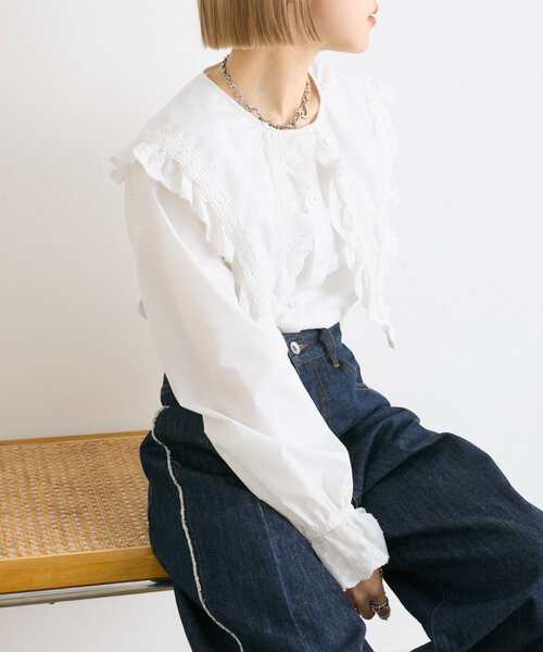 w closet(ダブルクローゼット)の「レースBIG衿ブラウス(シャツ/ブラウス・レディース・ブラック/オフホワイト・FREE)」の4枚目の写真