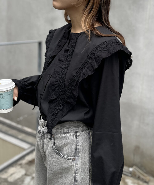 w closet(ダブルクローゼット)の「レースBIG衿ブラウス(シャツ/ブラウス・レディース・ブラック/オフホワイト・FREE)」の12枚目の写真
