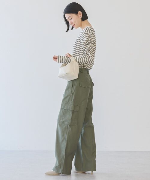 AMERICAN HOLIC（アメリカンホリック）の「ショルダーギャザーワッフルプルオーバー（Tシャツ/カットソー・レディース・アイボリー/ブラック・L/M）」の4枚目の写真
