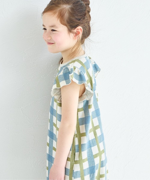 pairmanon(ペアマノン)の「【綿100%】【リンクコーデ】オリジナル総柄プリント 肩フリルTシャツワンピース(ワンピース・キッズ・ブルー系その他/ピンク系その他/ベージュ系その他/ブラック系その他・130/90/150/110/140/100/120)」の17枚目の写真