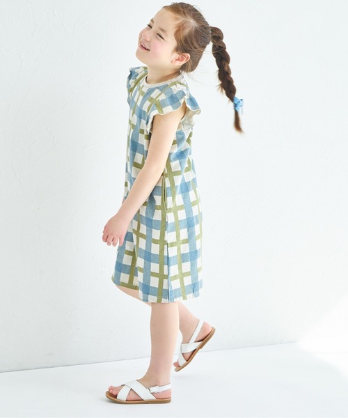 pairmanon(ペアマノン)の「【綿100%】【リンクコーデ】オリジナル総柄プリント 肩フリルTシャツワンピース(ワンピース・キッズ・ブルー系その他/ピンク系その他/ベージュ系その他/ブラック系その他・130/90/150/110/140/100/120)」の19枚目の写真