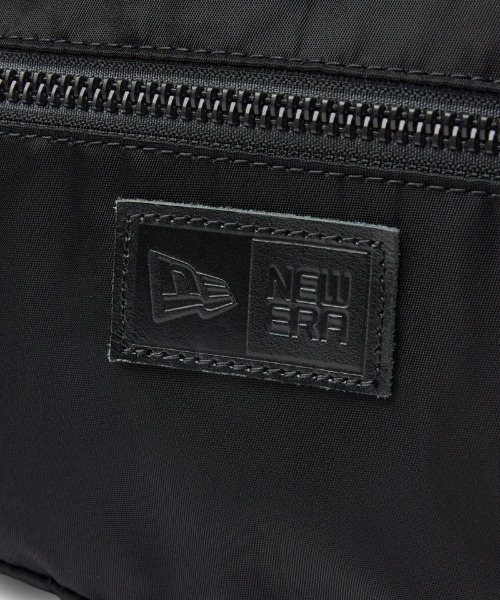 NEW ERA（ニューエラ）の「NEW ERA/ニューエラ ウエストポーチ エクスプローラーウエストバッグ 3L ナイロンツイルブラック/サンドジャカード（ボディバッグ/ウエストポーチ・メンズ・ブラック×ホワイト/サンドベージュ/ブラック×ブラック・FREE）」の4枚目の写真