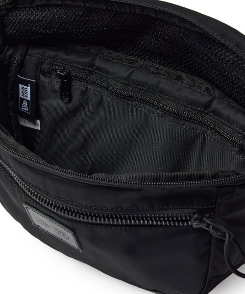 NEW ERA（ニューエラ）の「NEW ERA/ニューエラ ウエストポーチ エクスプローラーウエストバッグ 3L ナイロンツイルブラック/サンドジャカード（ボディバッグ/ウエストポーチ・メンズ・ブラック×ホワイト/サンドベージュ/ブラック×ブラック・FREE）」の9枚目の写真