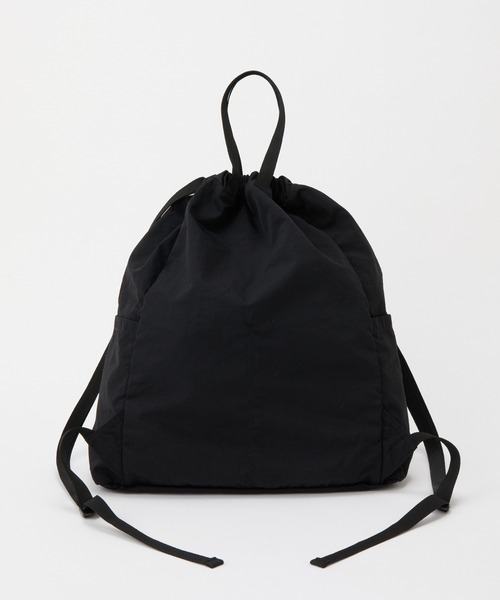 COLONY 2139（コロニートゥーワンスリーナイン）の「超軽量180g ソフトナイロンナップサック（バックパック/リュック・メンズ・ブラック・FREE）」の8枚目の写真