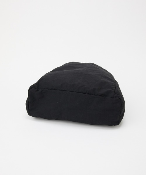 COLONY 2139（コロニートゥーワンスリーナイン）の「超軽量180g ソフトナイロンナップサック（バックパック/リュック・メンズ・ブラック・FREE）」の13枚目の写真