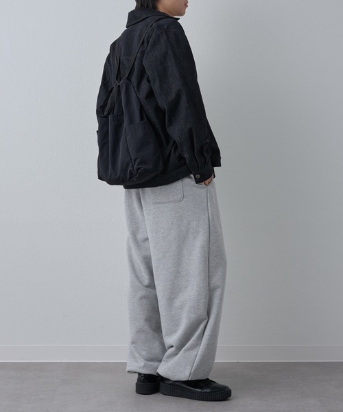 COLONY 2139（コロニートゥーワンスリーナイン）の「超軽量180g ソフトナイロンナップサック（バックパック/リュック・メンズ・ブラック・FREE）」の21枚目の写真