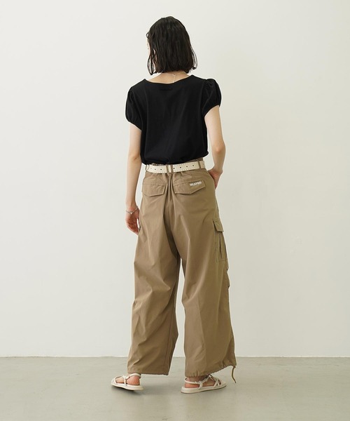 MILKFED.(ミルクフェド)の「OUI PUFF SLEEVE TOP(Tシャツ/カットソー・レディース・ライトパープル/ブラック/ホワイト・S/M)」の13枚目の写真