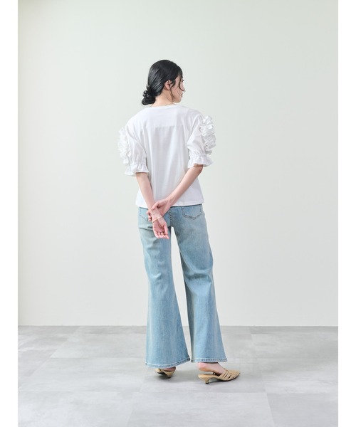 DOLLUPOOPS（ドールアップウップス）の「フリルモチーフスリーブトップス（Tシャツ/カットソー・レディース・オフホワイト/ブラック・38）」の5枚目の写真