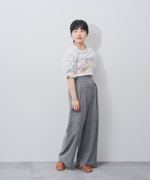 DOLLUPOOPS（ドールアップウップス）の「フリルモチーフスリーブトップス（Tシャツ/カットソー・レディース・オフホワイト/ブラック・38）」の19枚目の写真