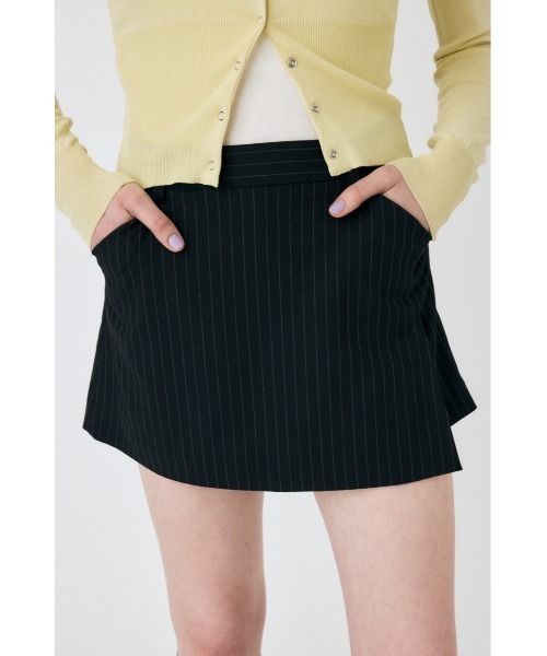 MOUSSY(マウジー)の「WRAP DETAIL ショートパンツ(その他パンツ・レディース・ブラック系その他/ライトカーキ/ダークグレー・1/2)」の17枚目の写真