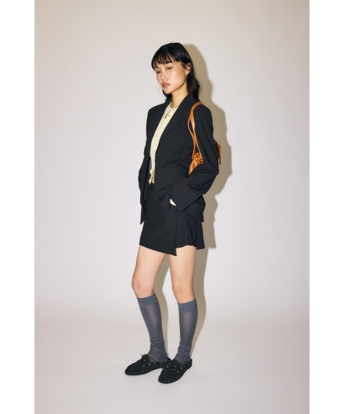 MOUSSY(マウジー)の「WRAP DETAIL ショートパンツ(その他パンツ・レディース・ブラック系その他/ライトカーキ/ダークグレー・1/2)」の20枚目の写真