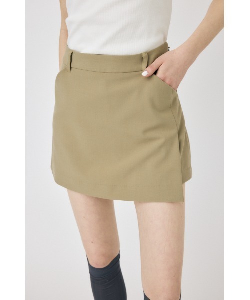 MOUSSY(マウジー)の「WRAP DETAIL ショートパンツ(その他パンツ・レディース・ブラック系その他/ライトカーキ/ダークグレー・1/2)」の21枚目の写真