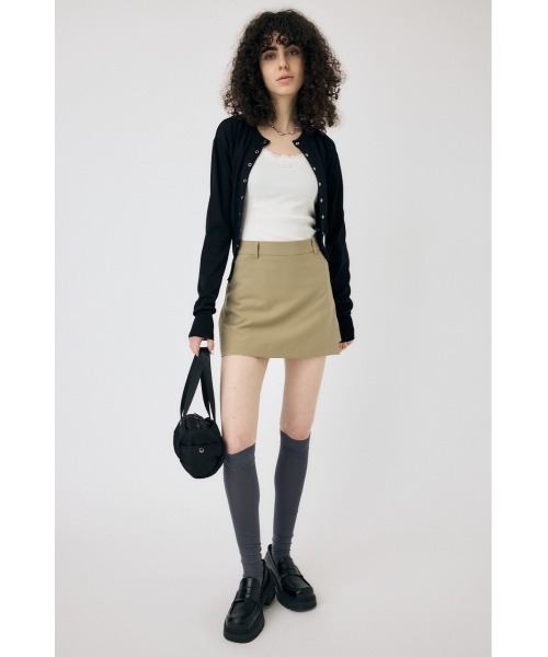 MOUSSY(マウジー)の「WRAP DETAIL ショートパンツ(その他パンツ・レディース・ブラック系その他/ライトカーキ/ダークグレー・1/2)」の22枚目の写真