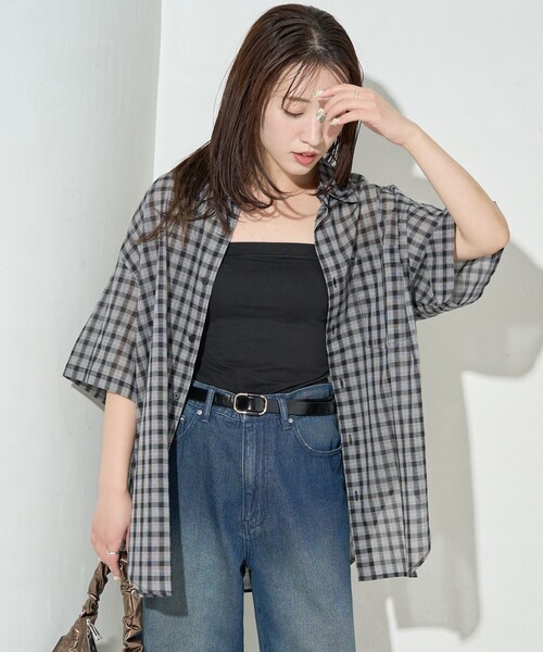 FREAK'S STORE（フリークスストア）の「限定展開　シアー チェック 半袖 シャツ（シャツ/ブラウス・レディース・オフホワイト/ブラック/サックスブルー/ネイビー・ﾌﾘ-）」の10枚目の写真