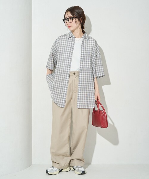 FREAK'S STORE（フリークスストア）の「限定展開　シアー チェック 半袖 シャツ（シャツ/ブラウス・レディース・オフホワイト/ブラック/サックスブルー/ネイビー・ﾌﾘ-）」の14枚目の写真