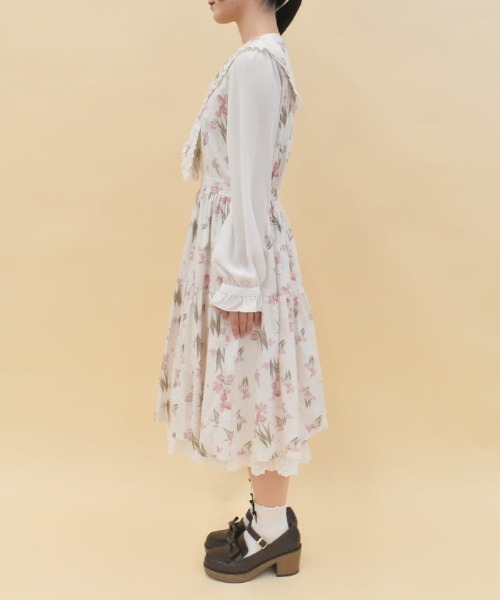 fleurs et fruits*様♡ワンピース フラワー刺繍ワンピース （ロング・マキシ丈ワンピース）｜any