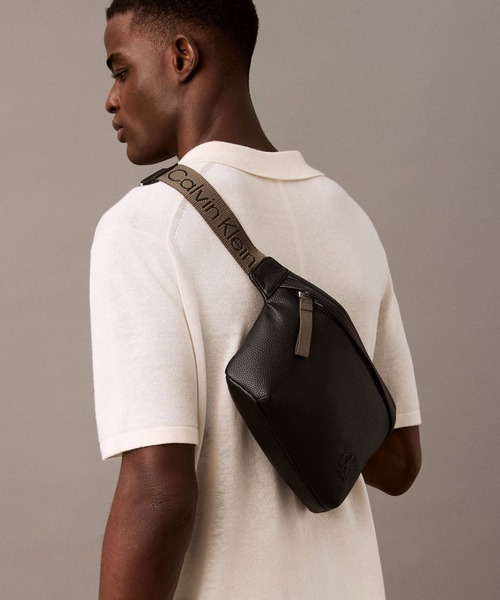 Calvin Klein(JoENC)̃J[S EGXgobO(V_[obO)