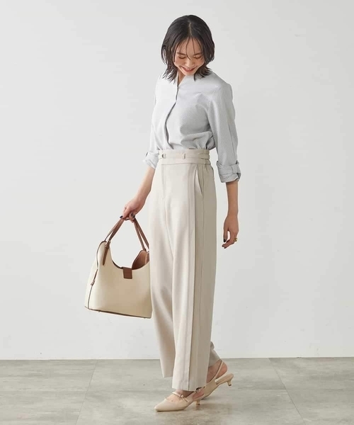 a.v.v(アーヴェヴェ)の「【洗える/ストレッチ】ベルテッドワイドストレートパンツ(スラックス・レディース・ブラック/ベージュ・38/40)」の18枚目の写真