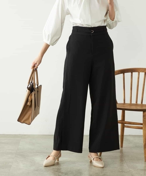 a.v.v(アーヴェヴェ)の「【洗える/ストレッチ】ベルテッドワイドストレートパンツ(スラックス・レディース・ブラック/ベージュ・38/40)」の16枚目の写真